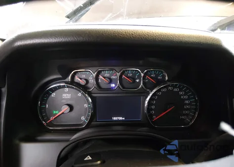 2015 Chevrolet Tahoe Lt z USA, uszkodzony, nr VIN 1GNSKBKC3FR632699